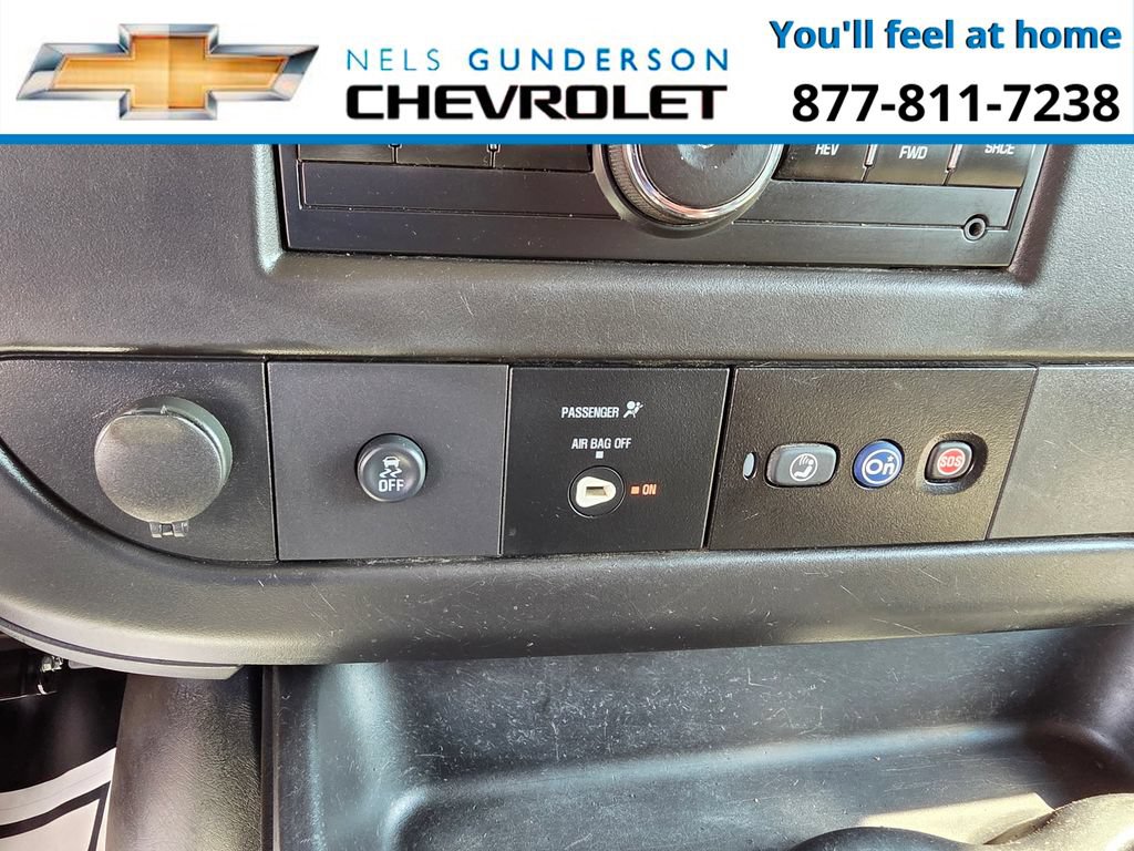 Used 2017 GMC Savana 3500 Extended RWD image 16