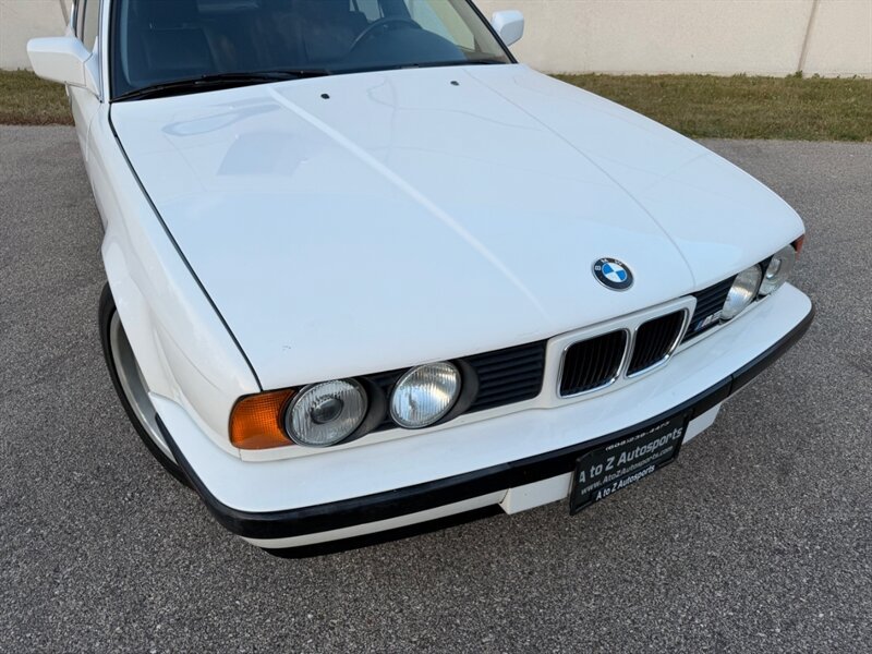 Used 1991 BMW M5 RWD image 19
