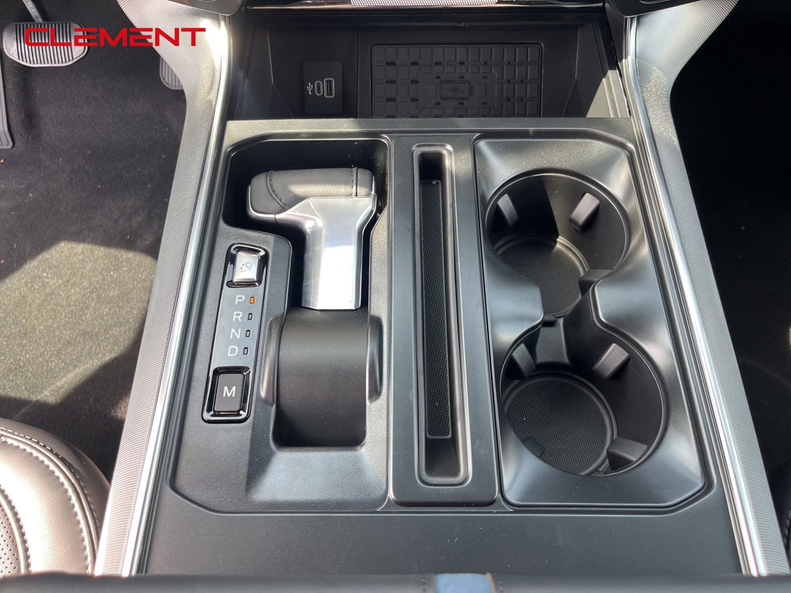 New 2025 Ford F150 Platinum w/ Equipment Group 702A High image 15