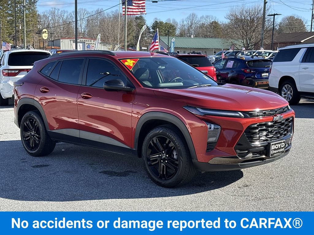 Certified 2024 Chevrolet Trax ACTIV w/ Driver Confidence Package image 2