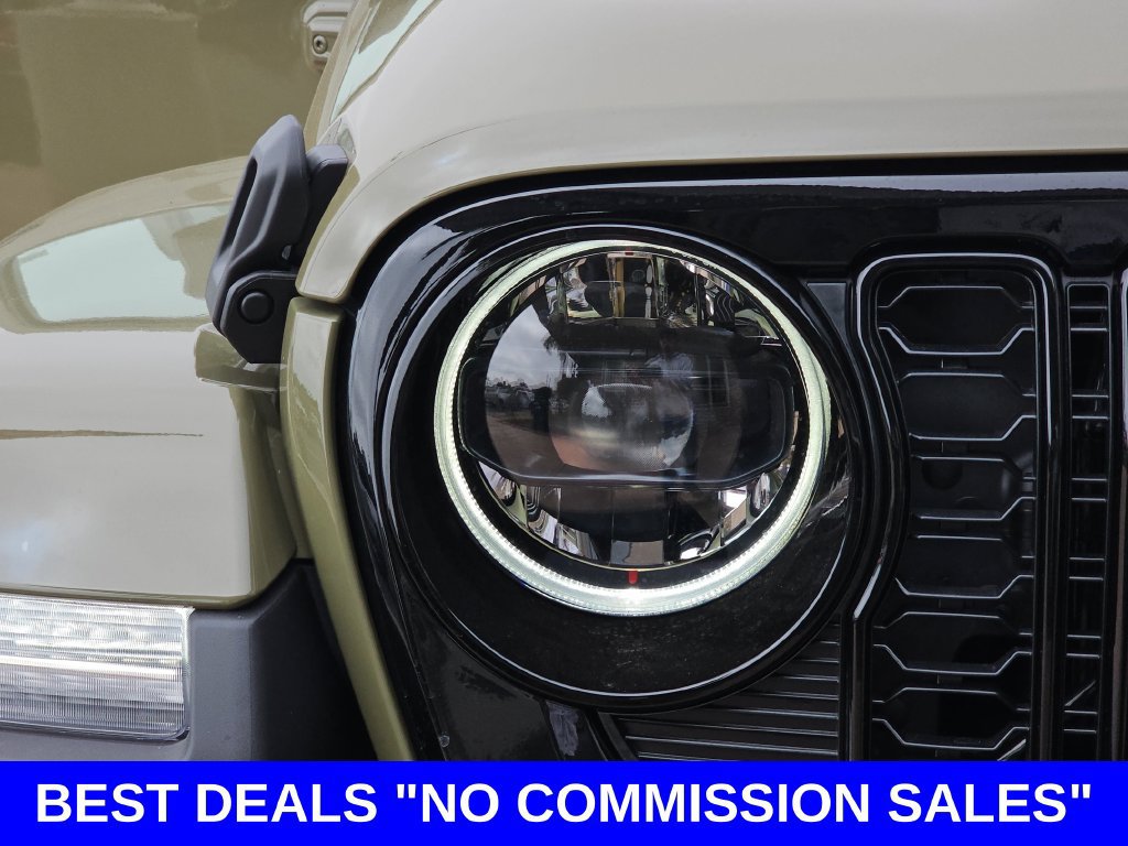 New 2026 Jeep Gladiator Sport AWD/4WD image 33