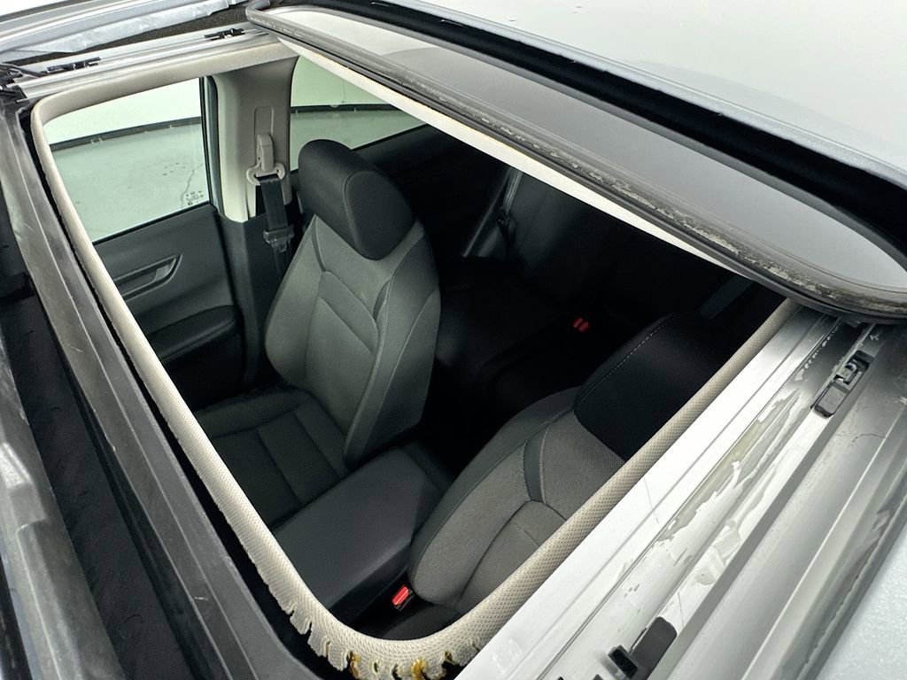 Certified 2026 Honda CR-V EX image 29