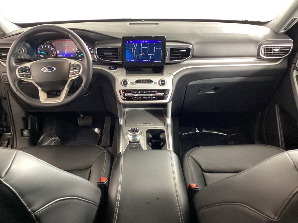 Used 2023 Ford Explorer XLT w/ Equipment Group 202A image 19