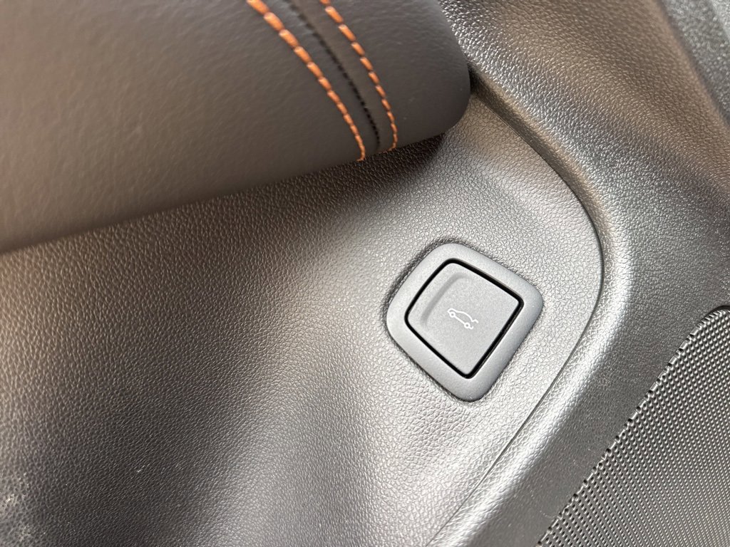 Certified 2025 Cadillac CT4 Sport image 11