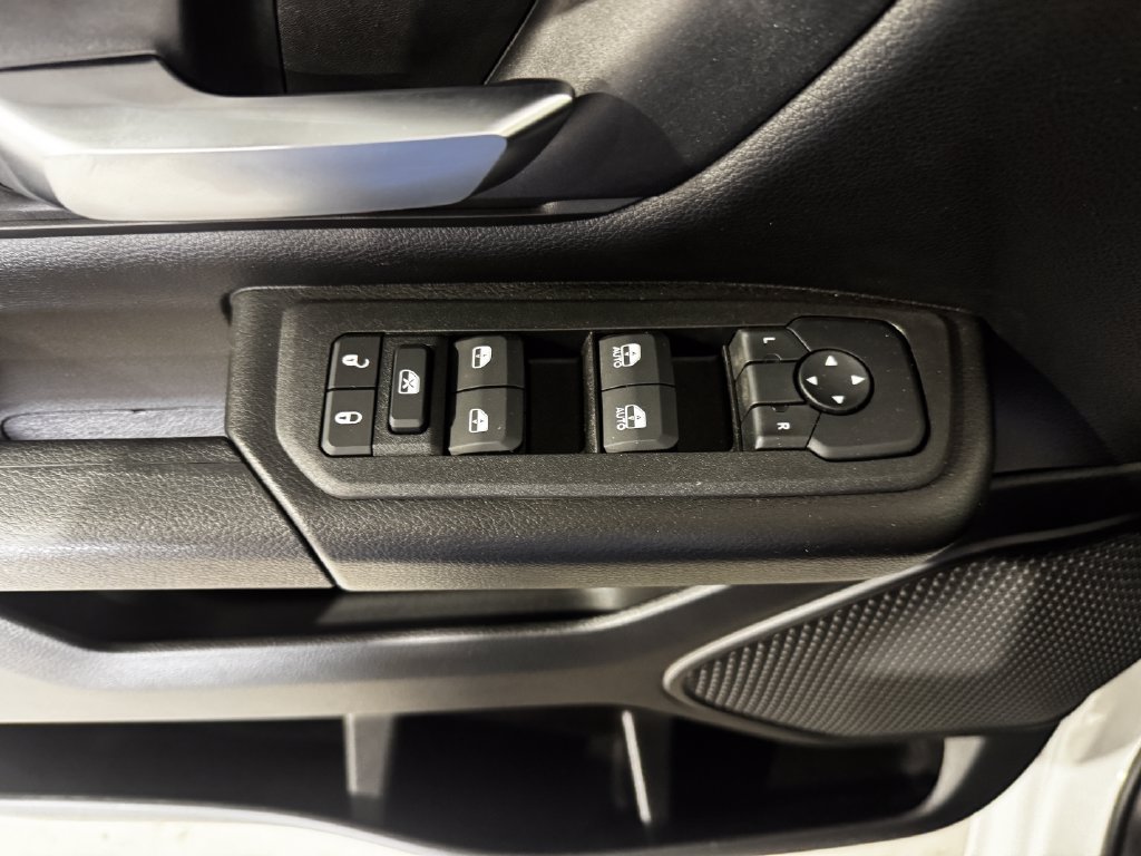 New 2026 RAM 1500 Warlock AWD/4WD image 18