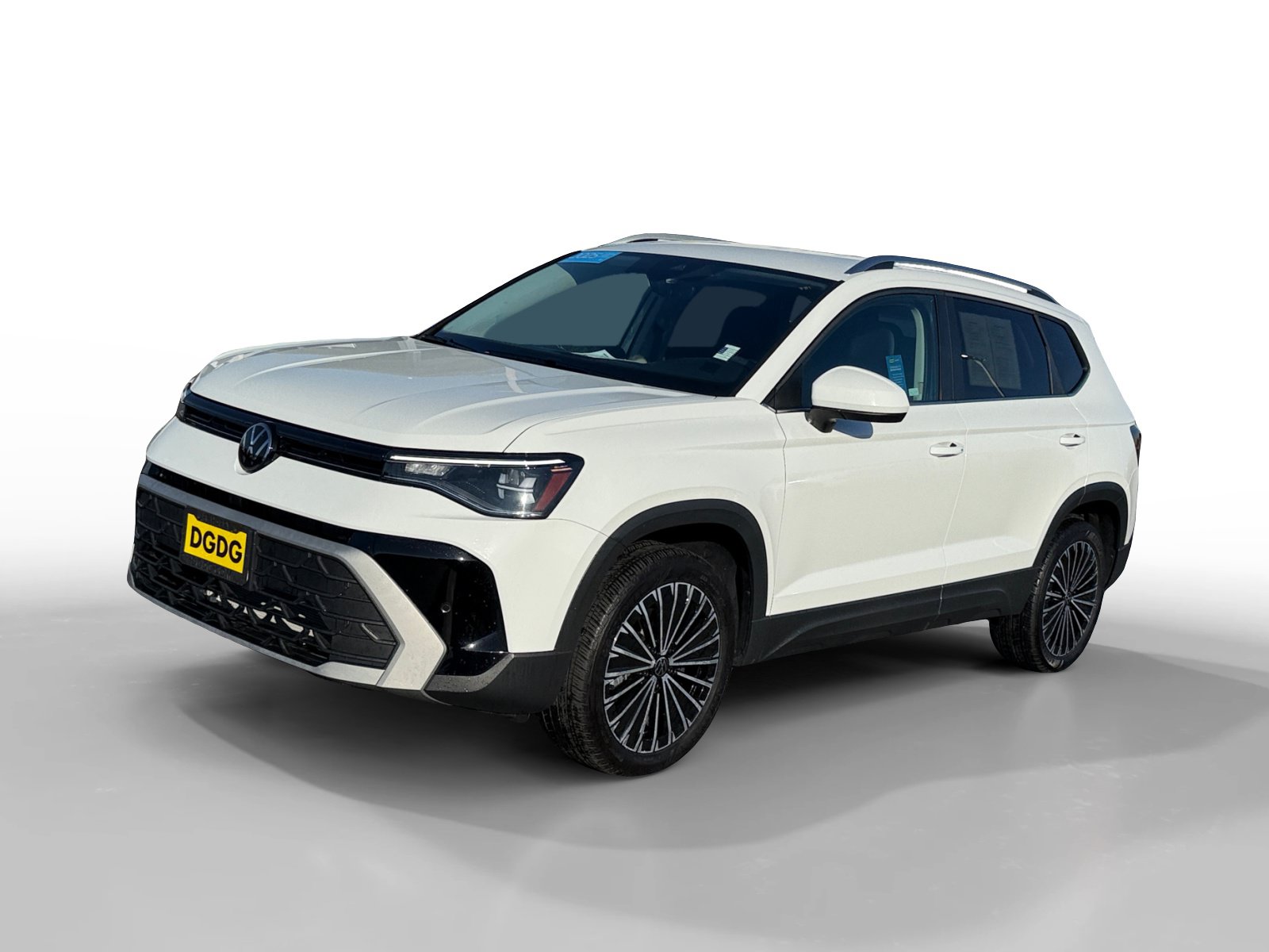 Certified 2025 Volkswagen Taos SE