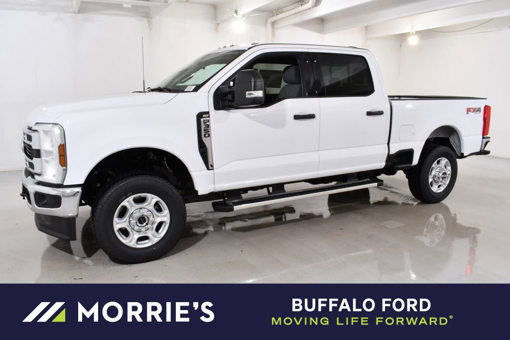 New 2026 Ford F350 XLT w/ FX4 Off-Road Package