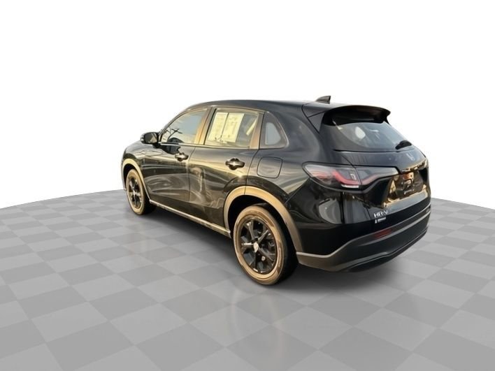 Used 2024 Honda HR-V LX image 6