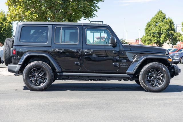 Used 2023 Jeep Wrangler Unlimited Sport AWD/4WD image 5