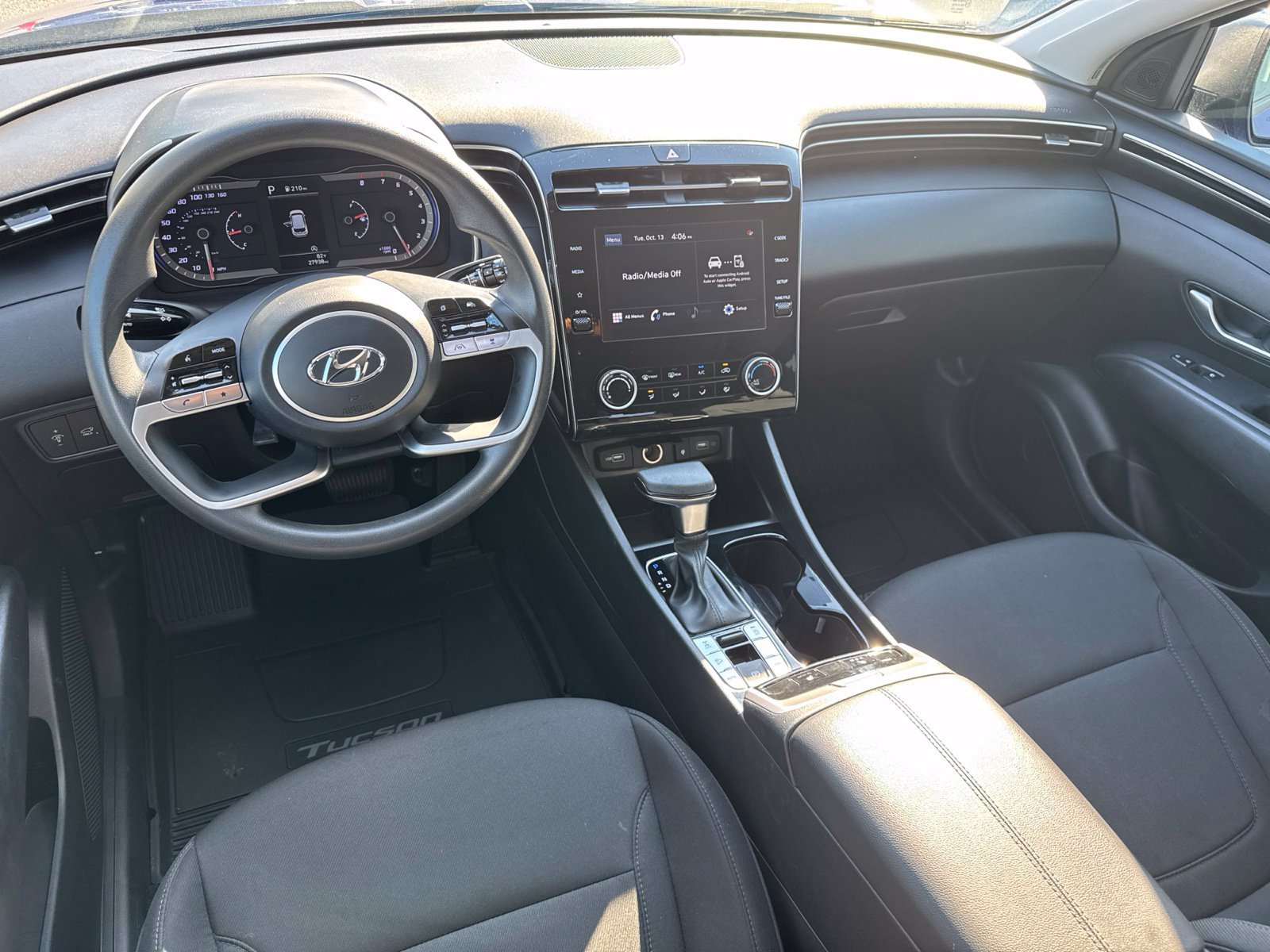 Used 2023 Hyundai Tucson SEL AWD/4WD image 16