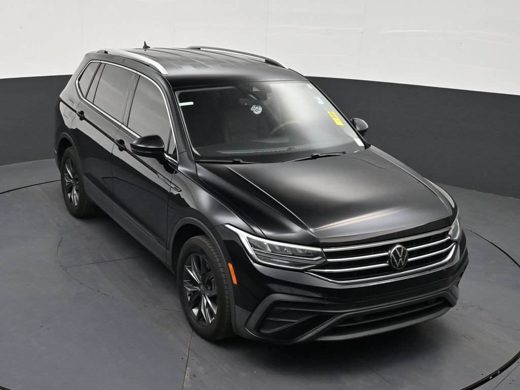 Used 2023 Volkswagen Tiguan SE FWD image 17