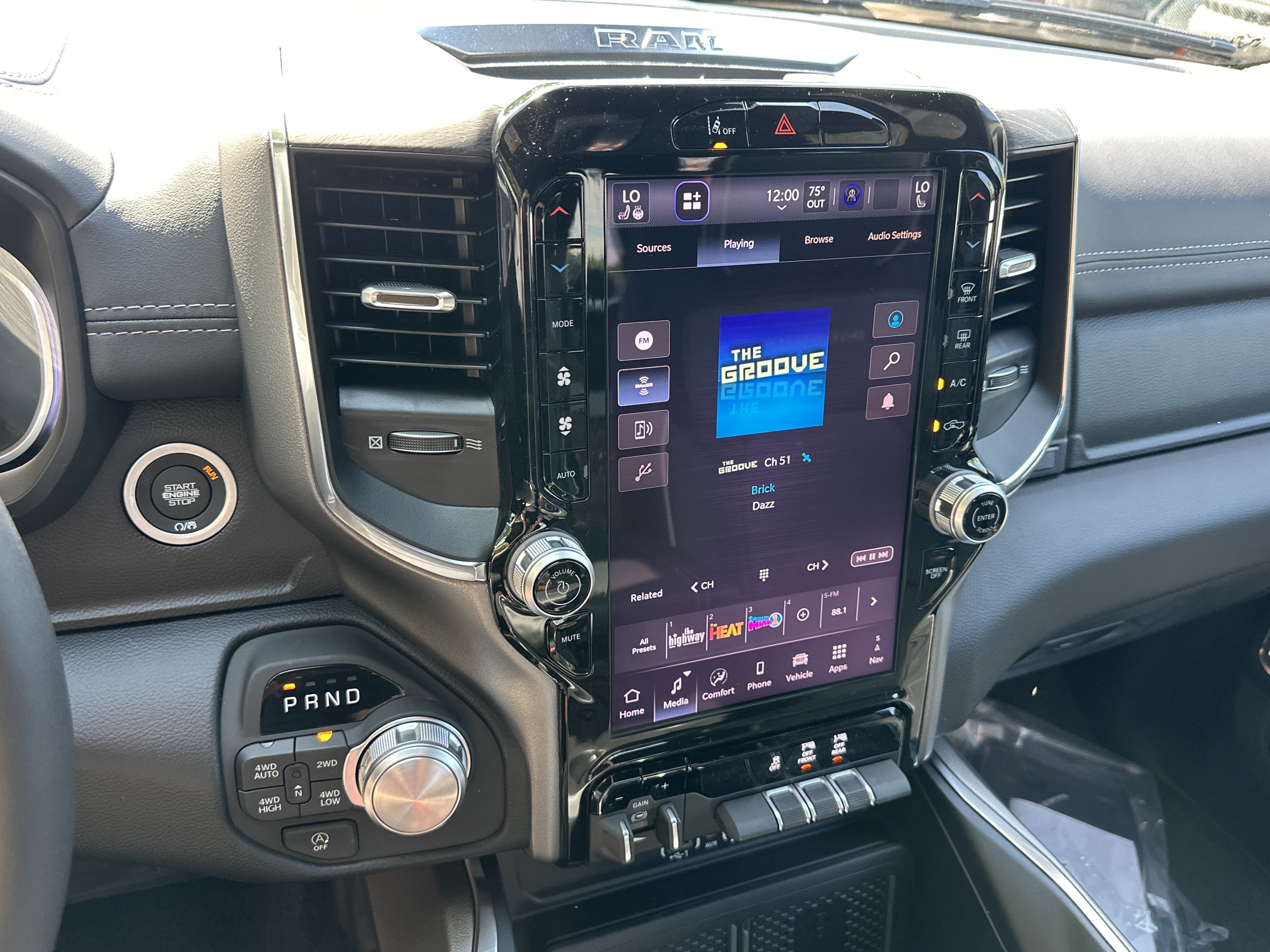 New 2027 RAM 1500 Laramie w/ Night Edition AWD/4WD image 7