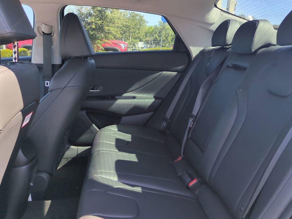 New 2026 Hyundai Elantra Limited image 14