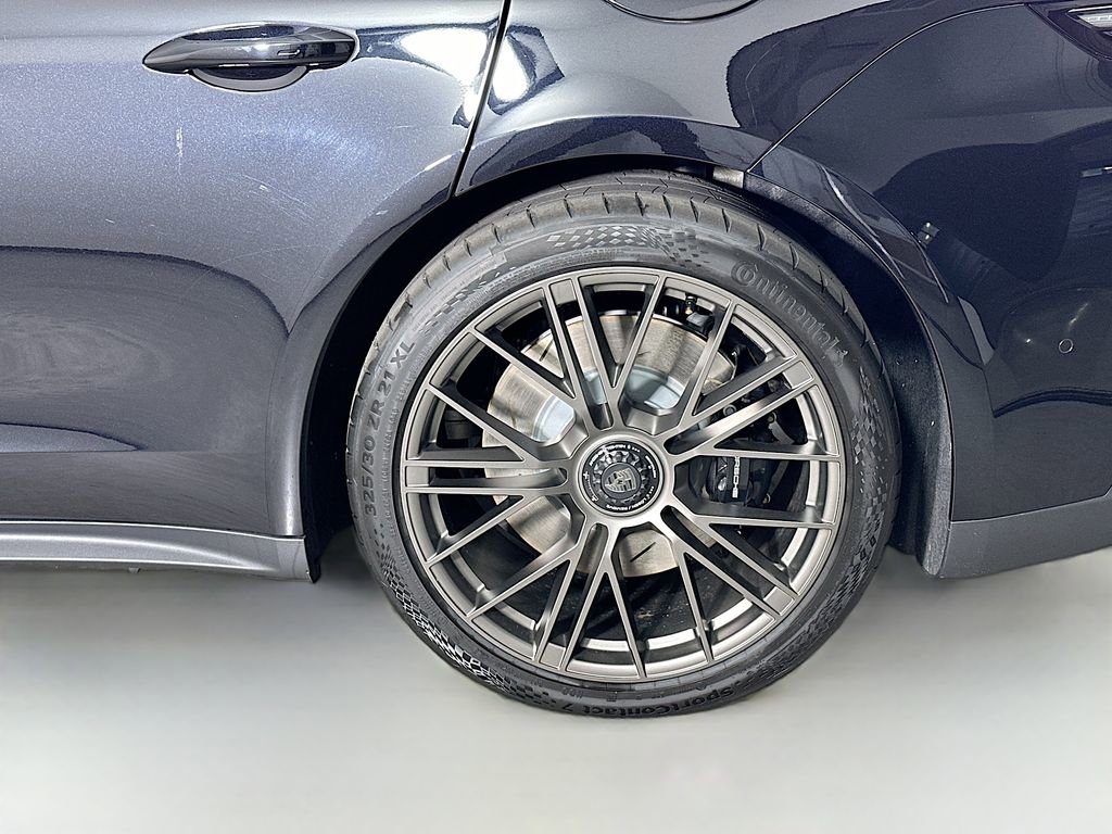 New 2026 Porsche Panamera Turbo image 34