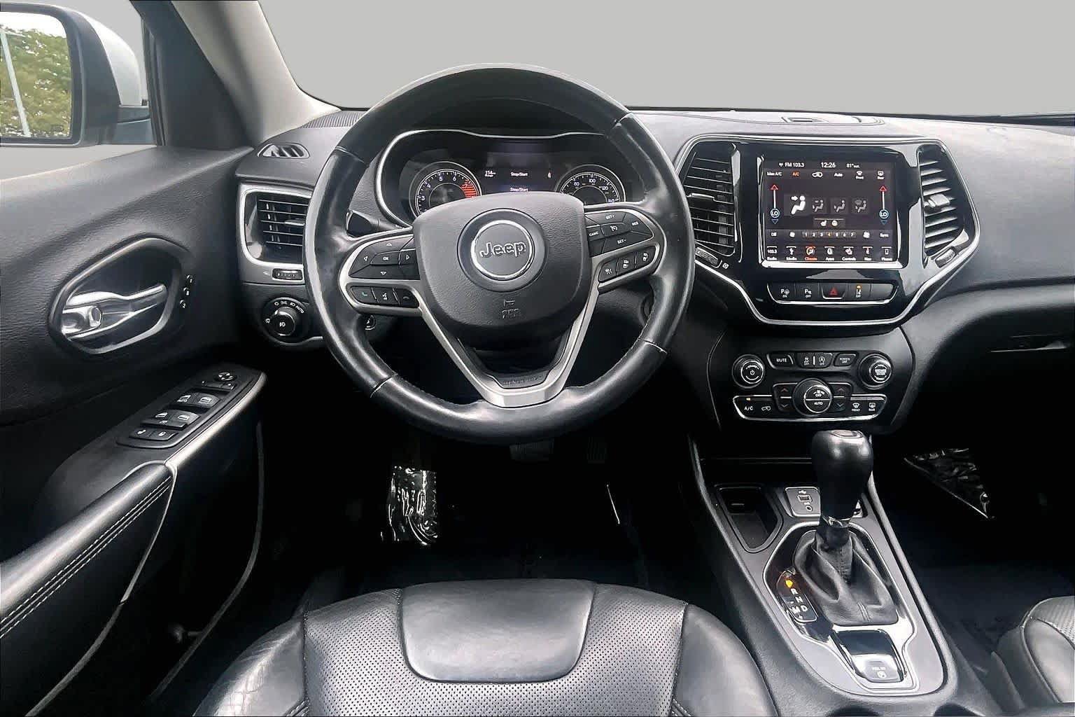 Used 2019 Jeep Cherokee Limited w/ Technology Group FWD image 6