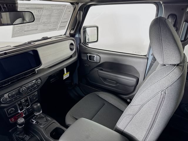 New 2026 Jeep Gladiator Sport AWD/4WD image 25