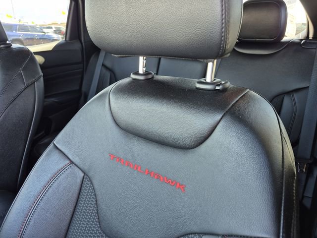 Certified 2025 Jeep Compass Trailhawk AWD/4WD image 18