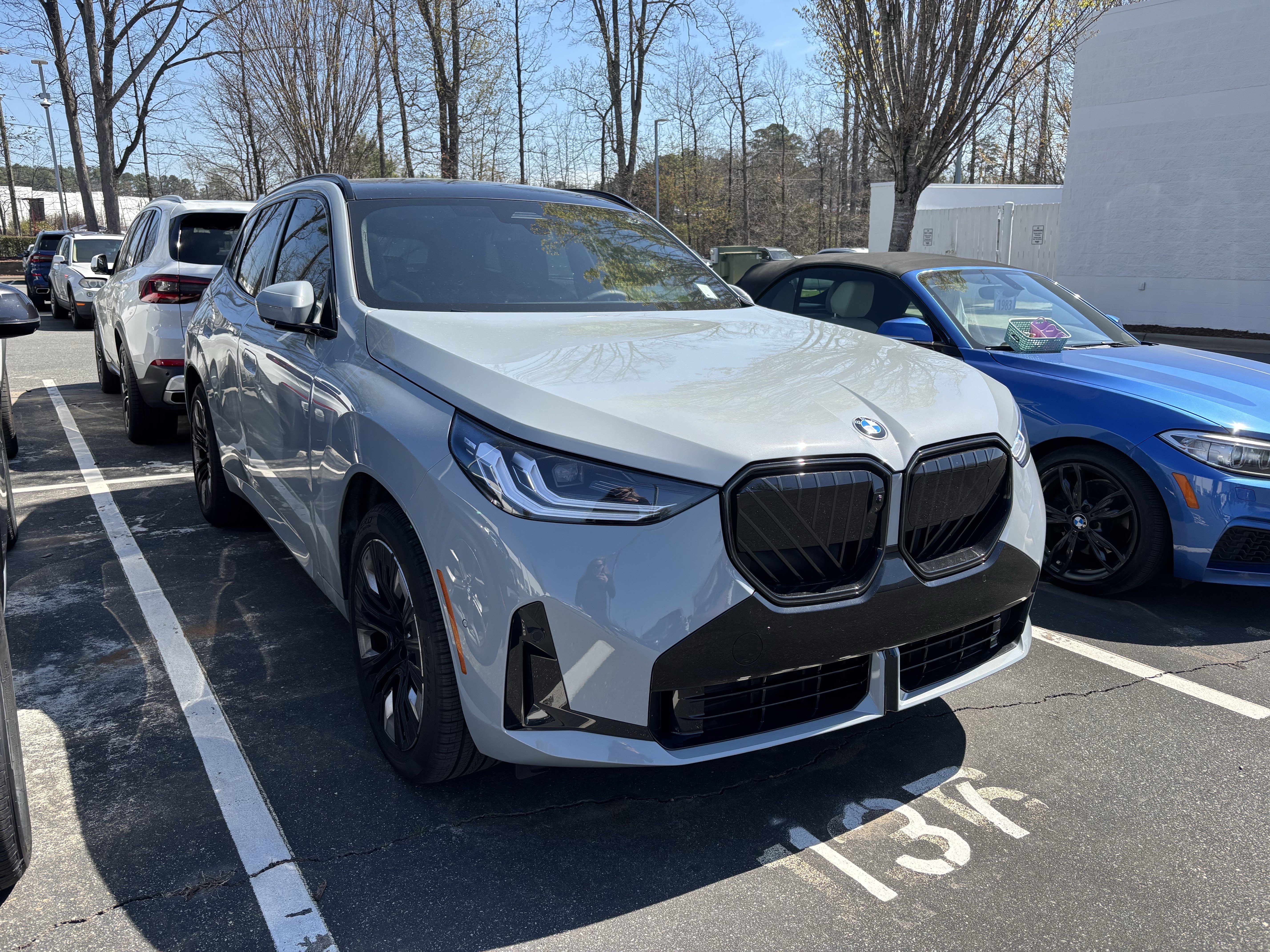 Used 2026 BMW X3 xDrive30 w/ Premium Package image 2