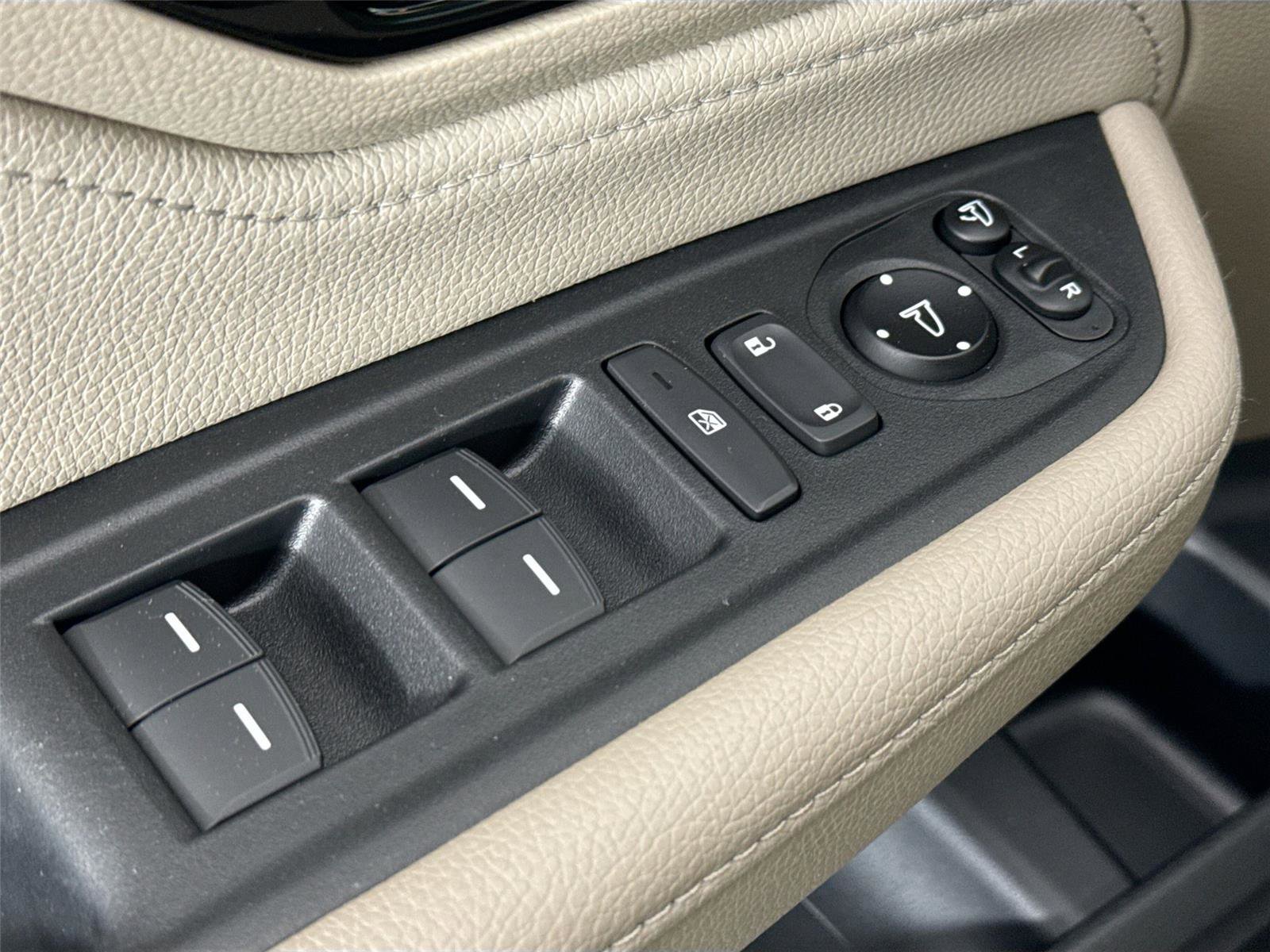 Used 2024 Honda Odyssey Elite image 29