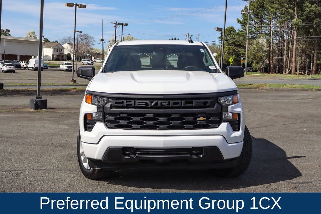 Used 2024 Chevrolet Silverado 1500 Custom image 2