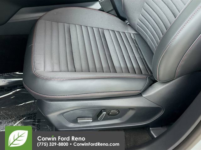 New 2026 Ford Explorer ST-Line w/ ST-Line Street Pack image 21