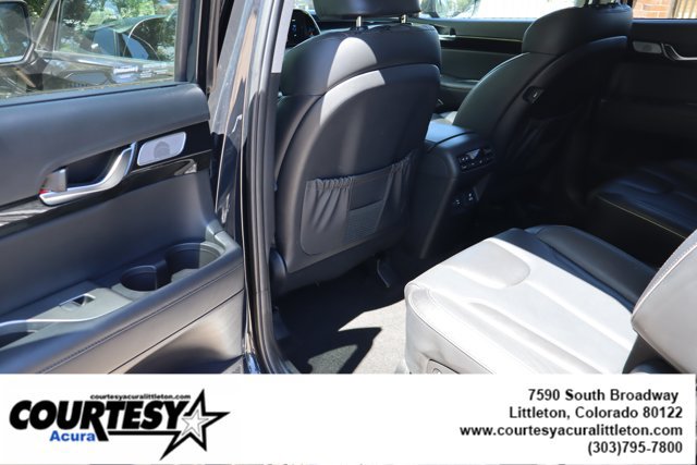 Used 2022 Hyundai Palisade Limited w/ Cargo Package AWD/4WD image 27