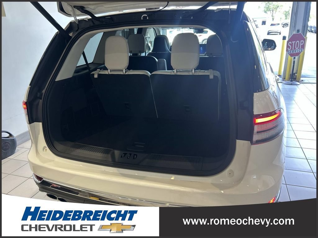 Used 2025 Lincoln Aviator Reserve w/ Equipment Group 201A AWD/4WD image 15