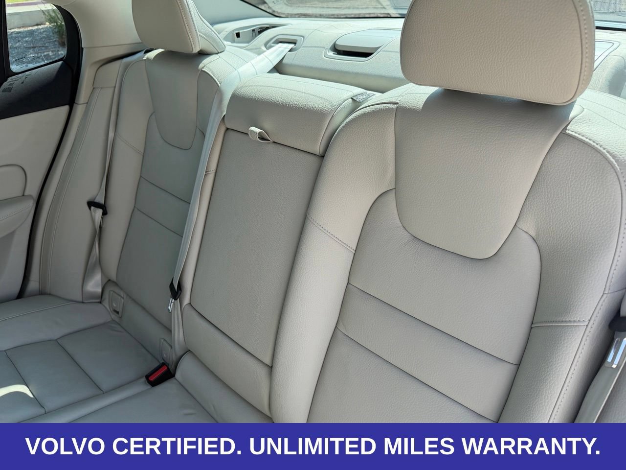 Certified 2024 Volvo S60 T8 Plus w/ Climate Package AWD/4WD image 36