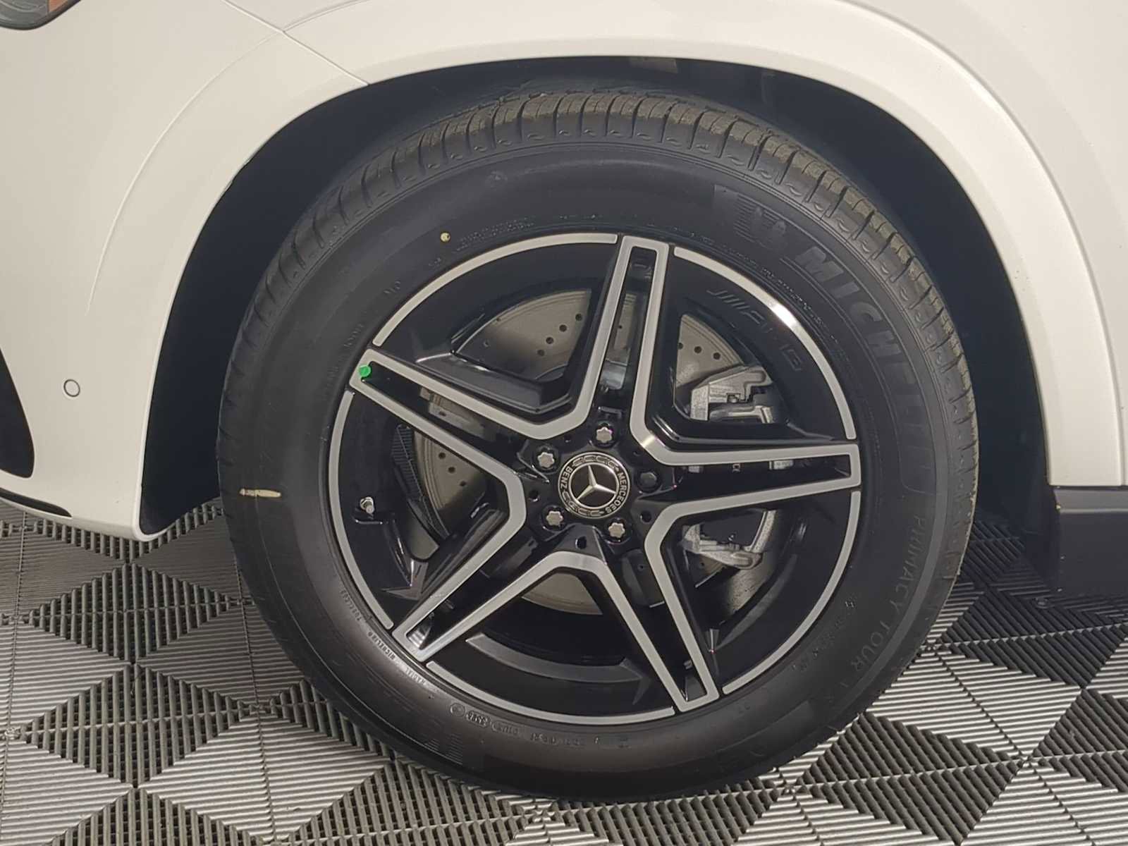 New 2026 Mercedes-Benz GLE 450 4MATIC image 12