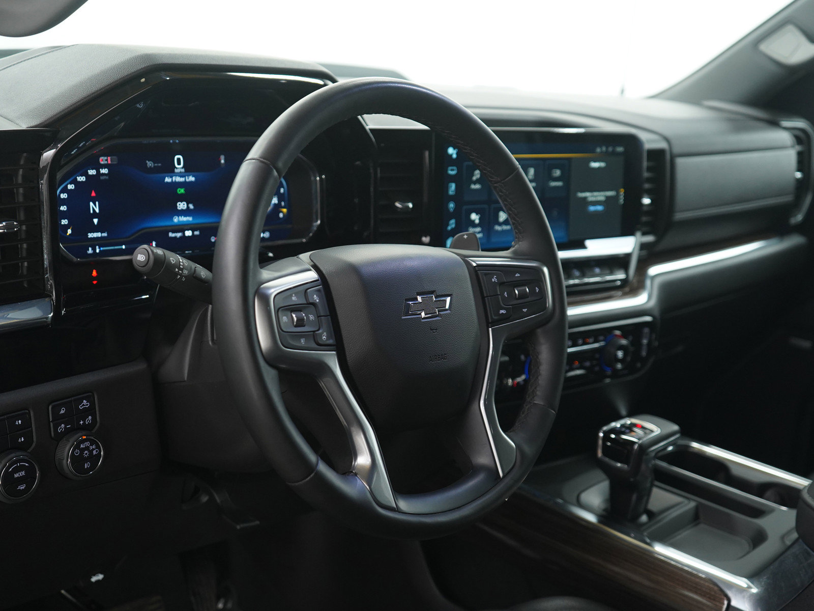 Used 2024 Chevrolet Silverado 1500 LT Trail Boss w/ LT Trail Boss Premium Package image 19