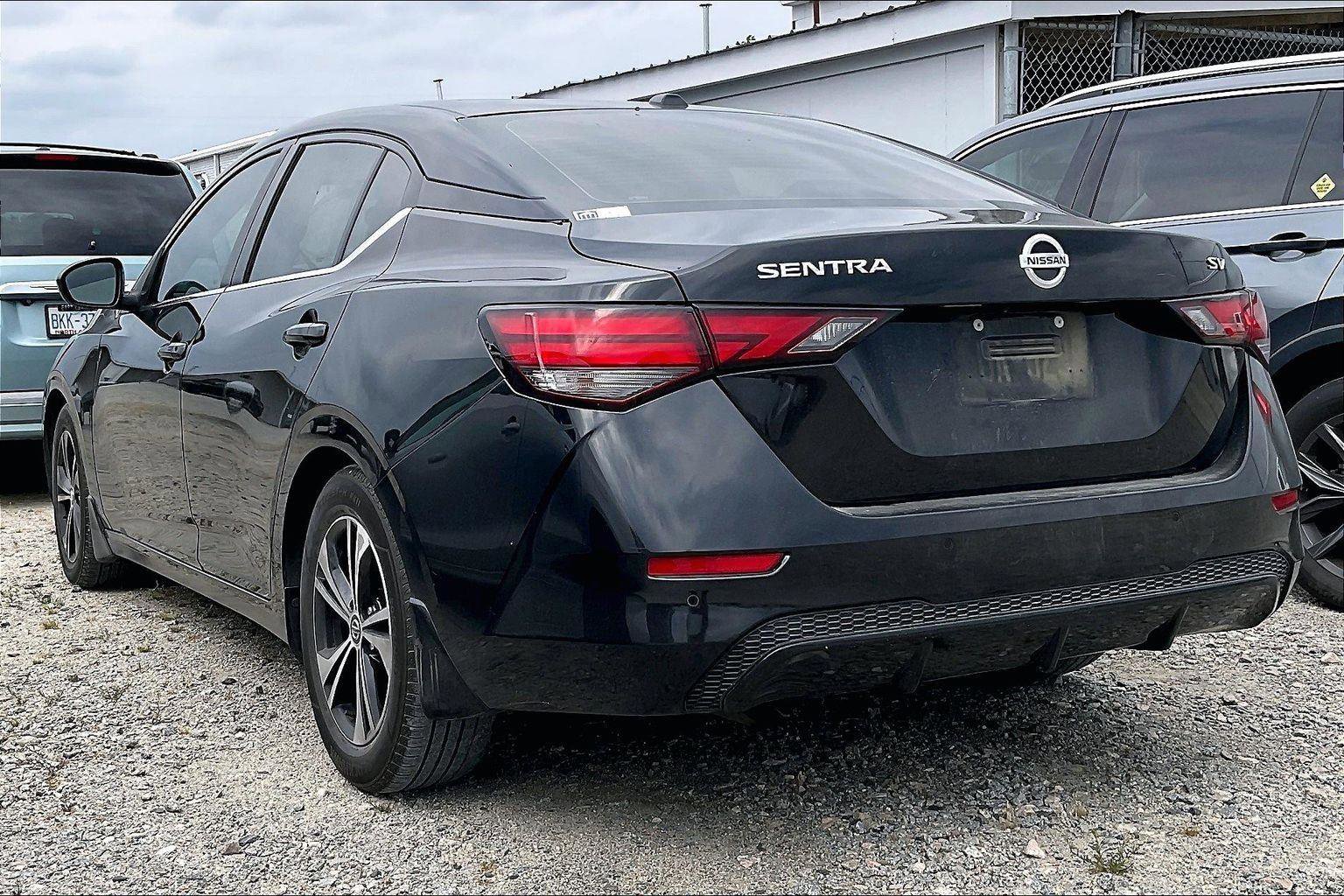 Used 2021 Nissan Sentra SV FWD image 4