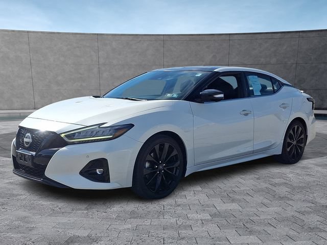 Used 2023 Nissan Maxima SR w/ Sport Mat Group FWD video 3