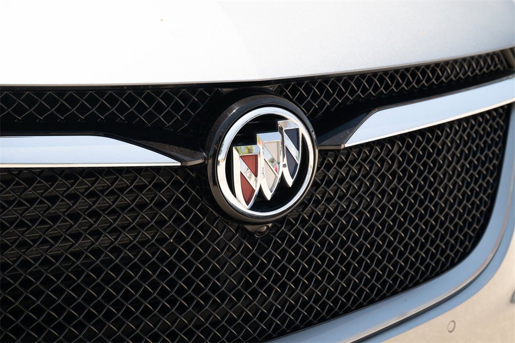 Used 2024 Buick Enclave Essence w/ Sport Touring Edition image 10