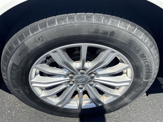 Used 2019 Cadillac XT5 FWD image 32