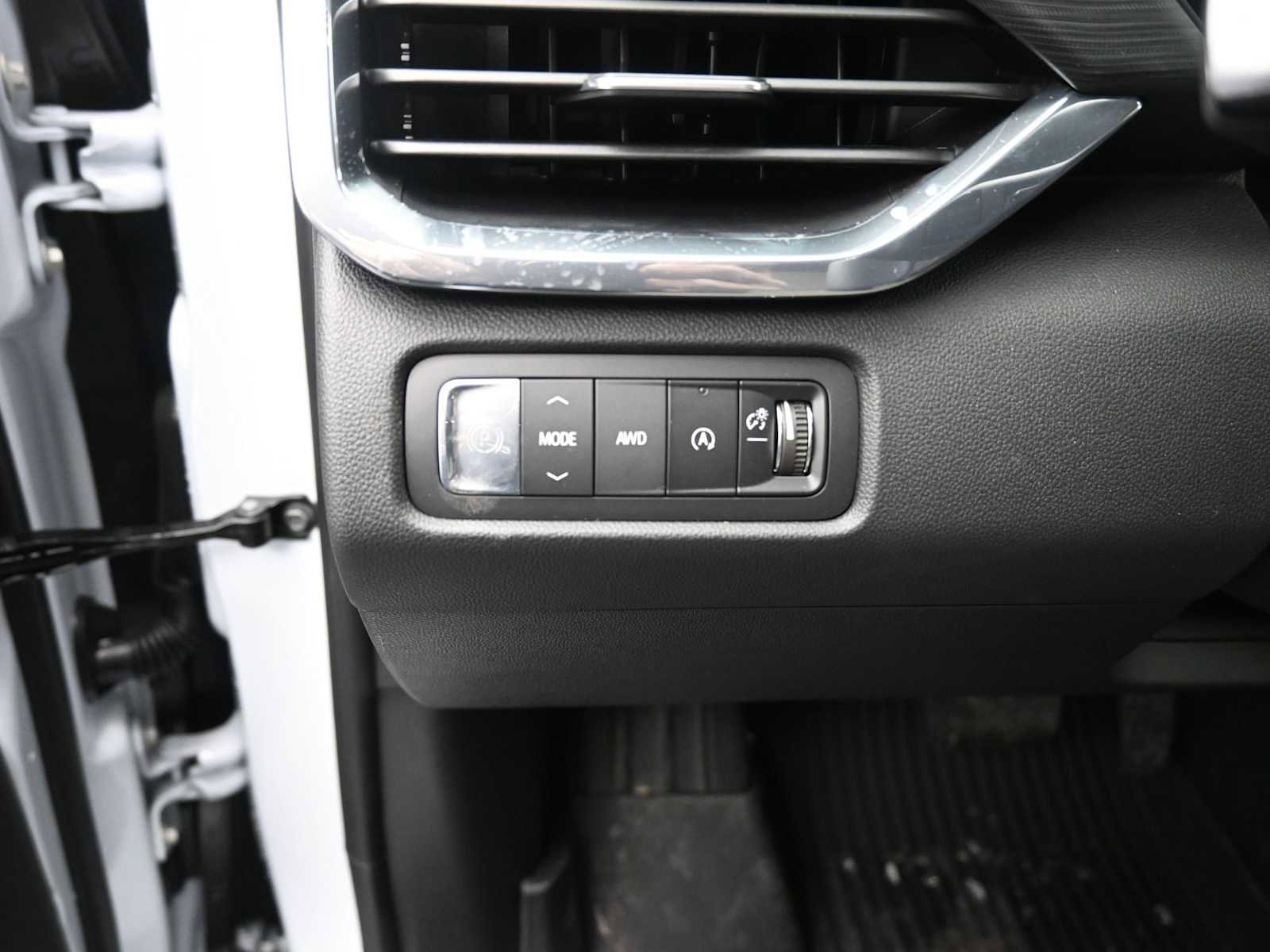 New 2026 GMC Acadia Elevation w/ Elevation Premium Package image 11