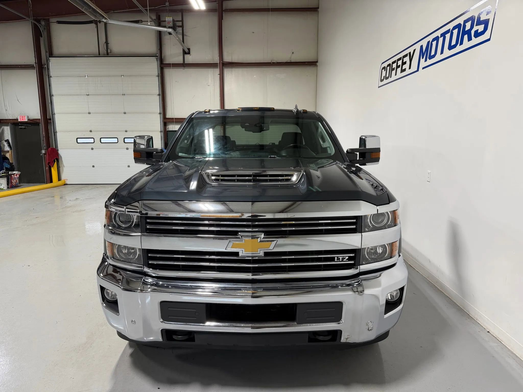 Used 2017 Chevrolet Silverado 2500 LTZ w/ Duramax Plus Package image 9