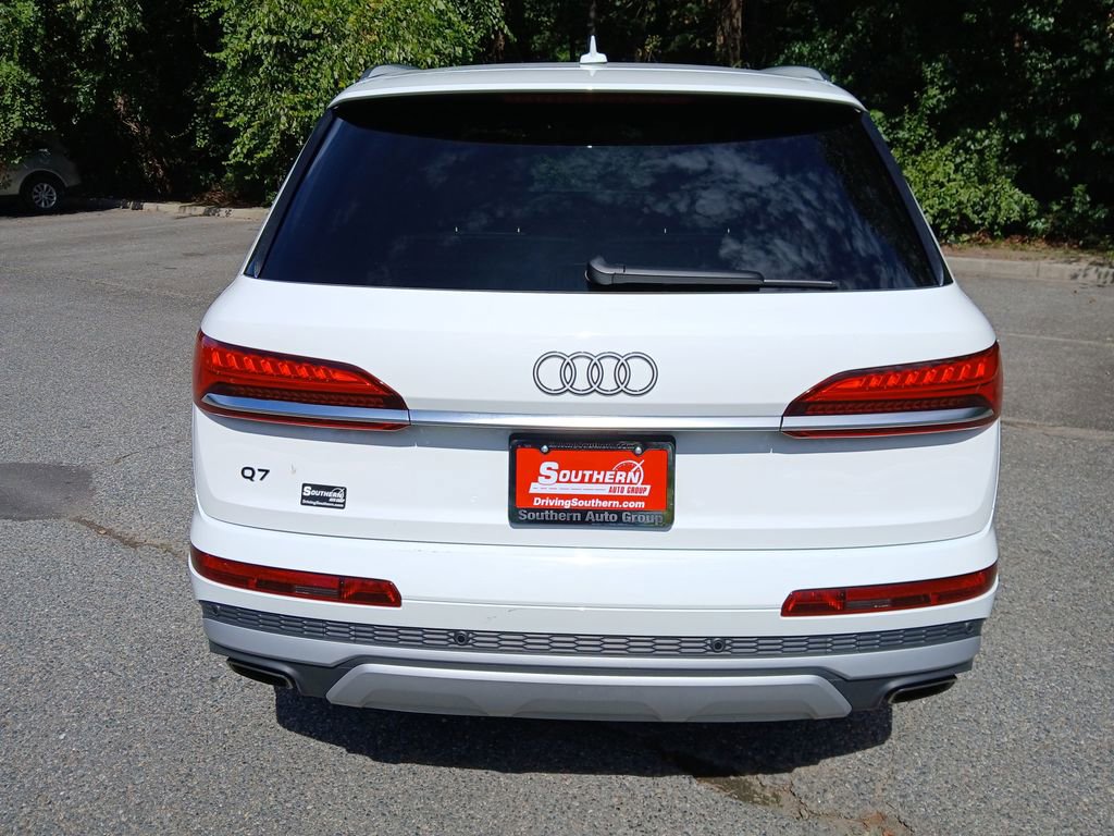 Used 2025 Audi Q7 3.0T Premium Plus image 4