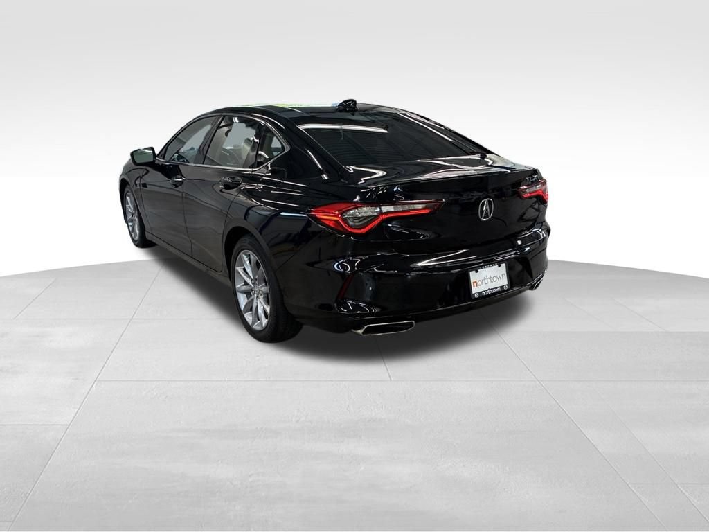 Used 2023 Acura TLX FWD image 4