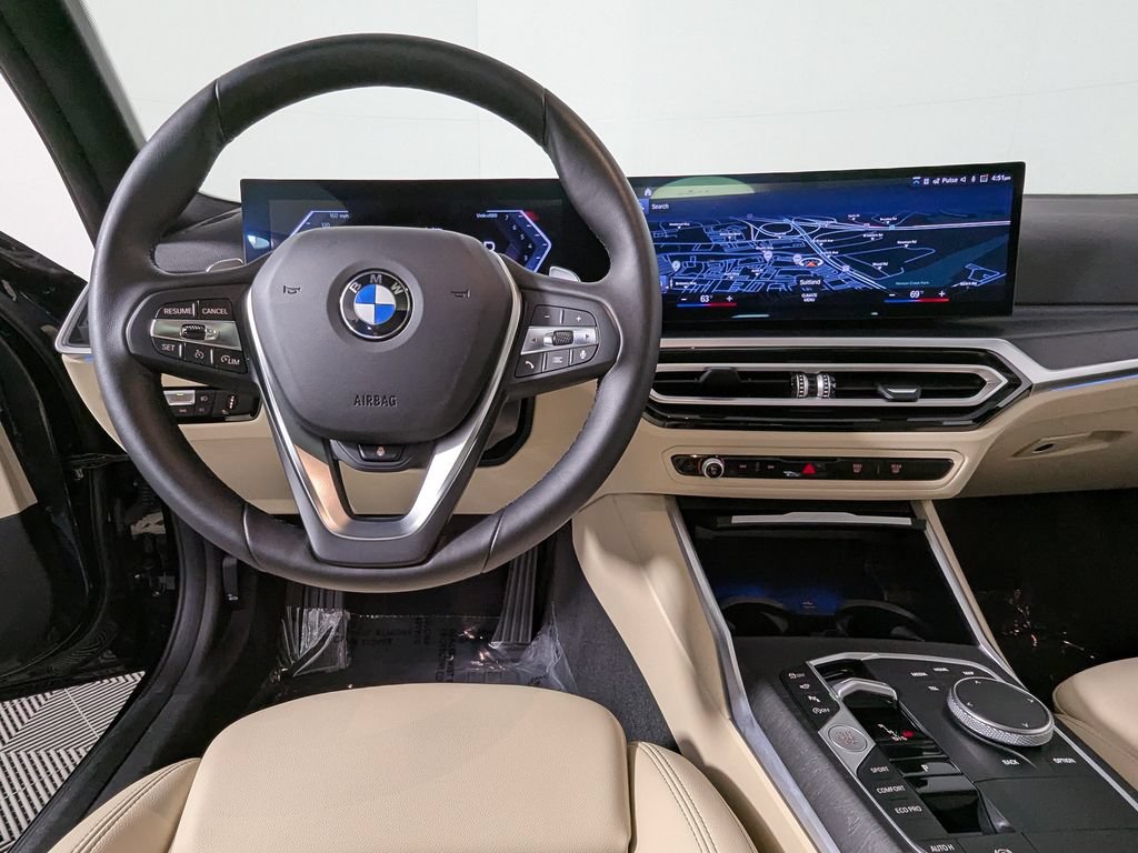 Used 2023 BMW 330i xDrive Sedan w/ Premium Package AWD/4WD image 22