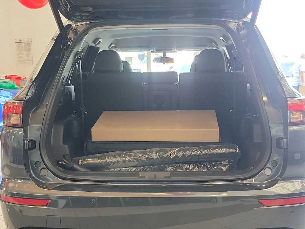 New 2026 Nissan Rogue SL image 17