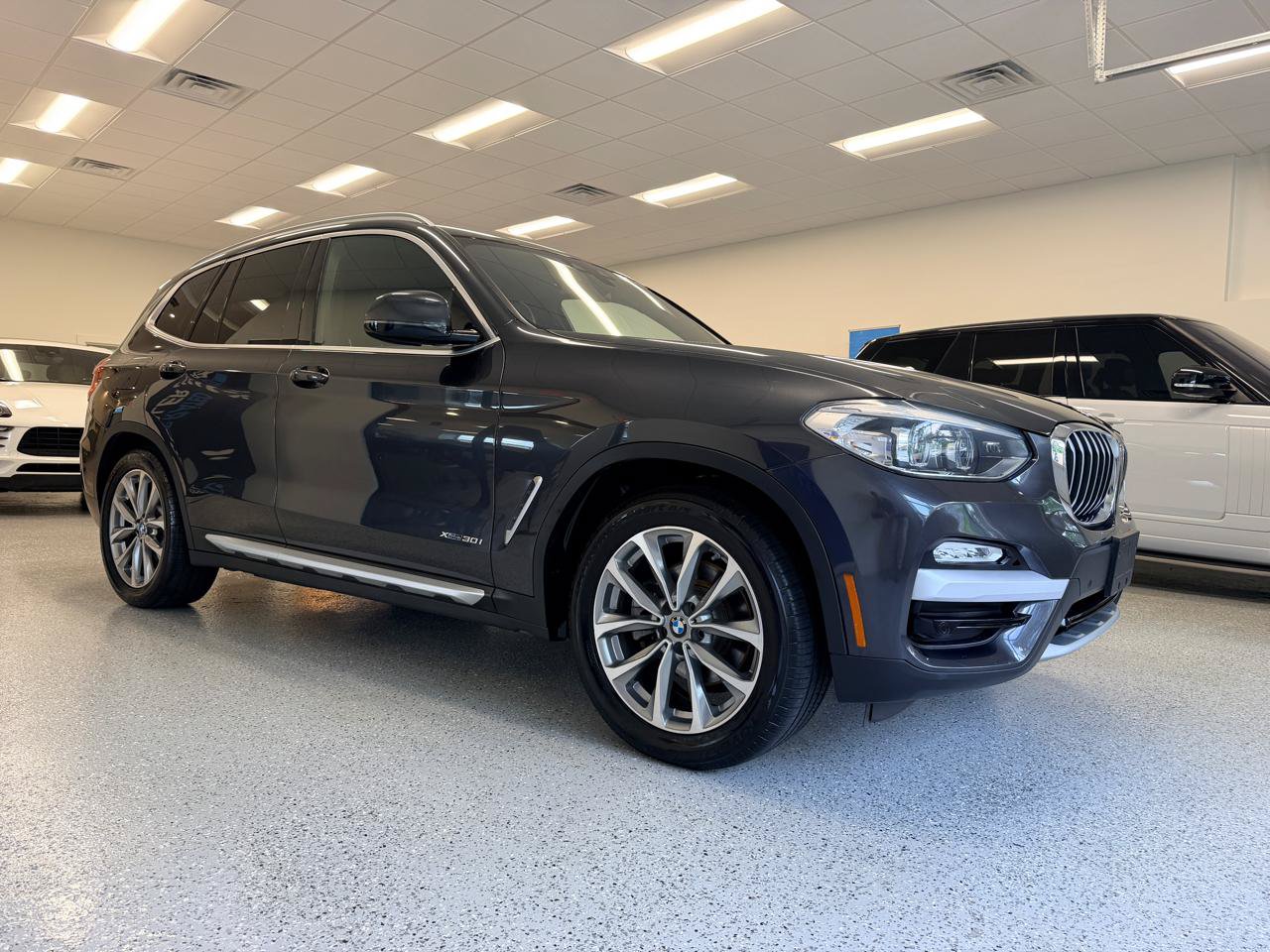 Used 2018 BMW X3 xDrive30i AWD/4WD image 10