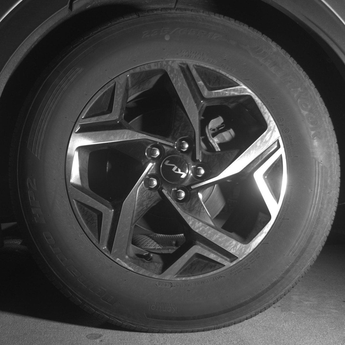 Used 2024 Kia Sportage LX image 11