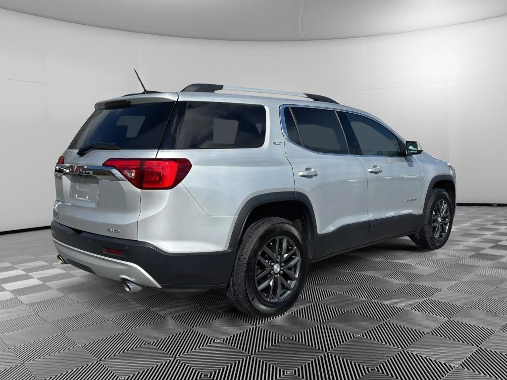 Used 2019 GMC Acadia SLT image 4