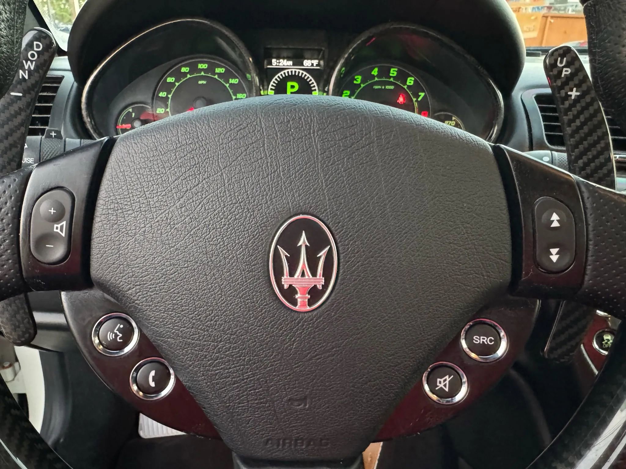 Used 2013 Maserati GranTurismo Sport image 33