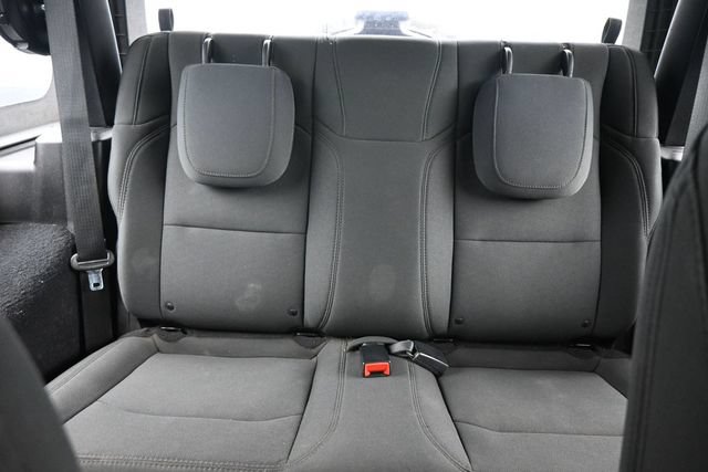 Used 2018 Jeep Wrangler Sport AWD/4WD image 17