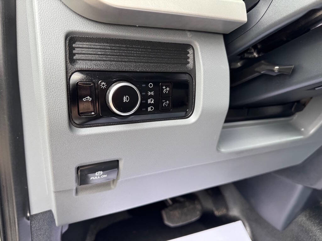 Used 2023 Ford F250 XLT image 19