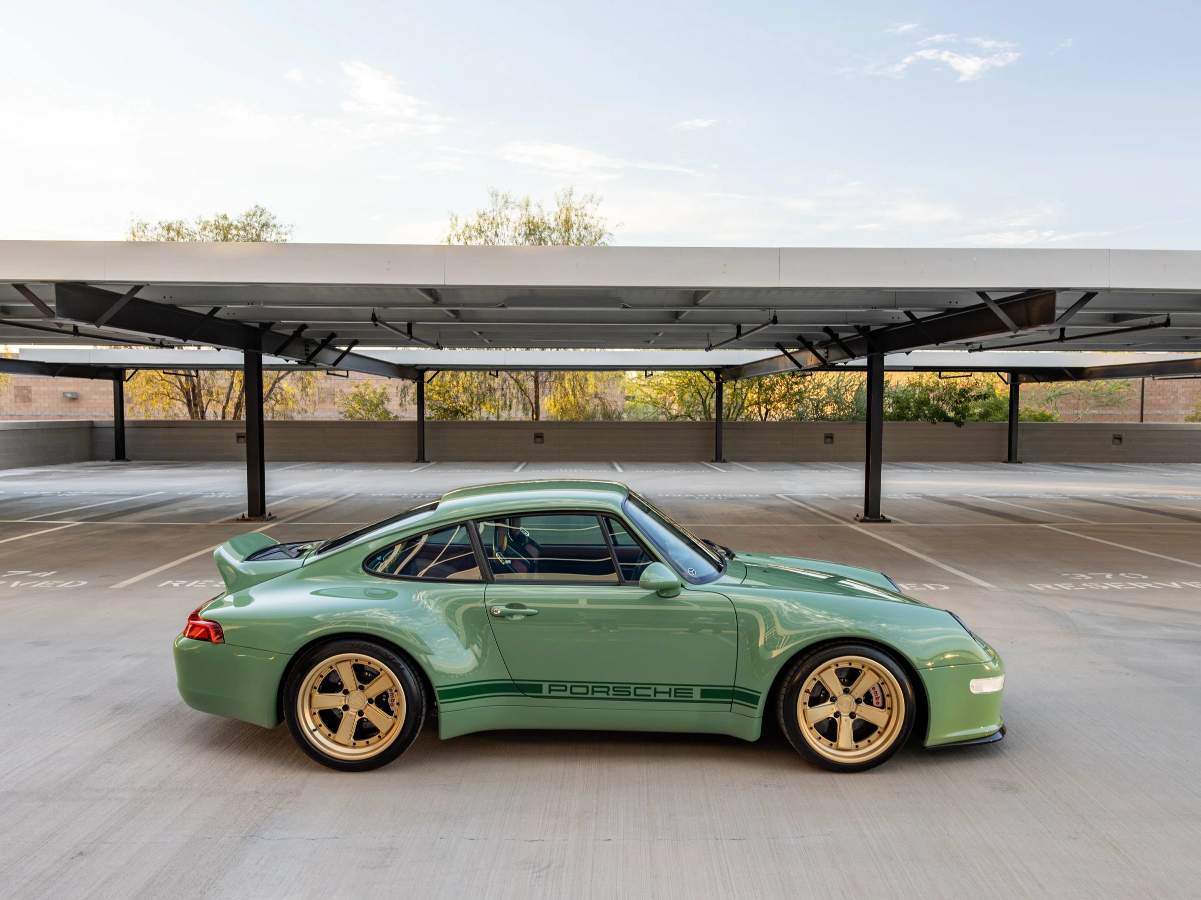 Used 1995 Porsche 911 Coupe image 28