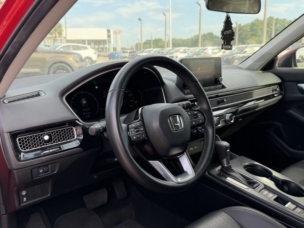 Used 2024 Honda Civic EX-L image 19