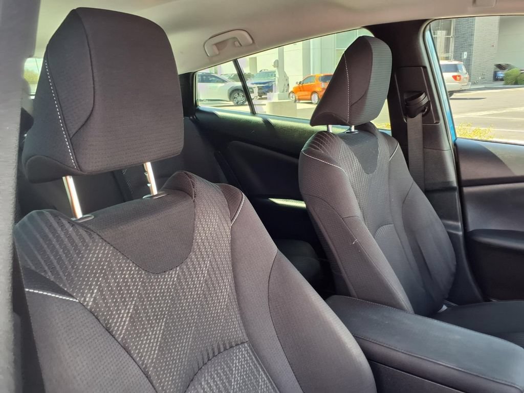Used 2020 Toyota Prius Prime LE w/ Carpet Mat Package FWD image 19