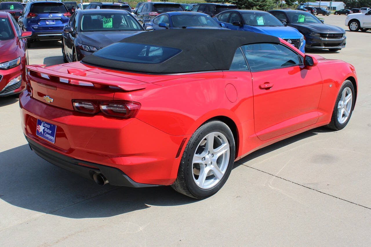 Used 2019 Chevrolet Camaro LT RWD image 10
